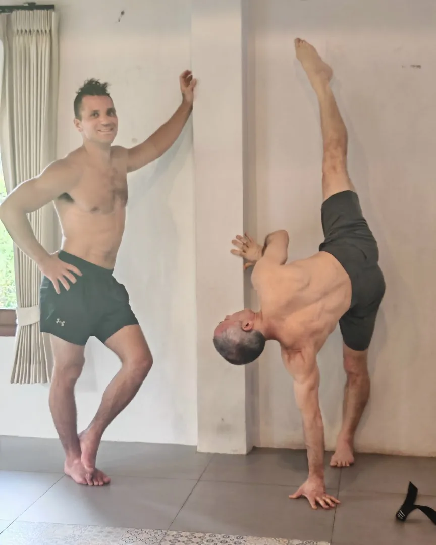 Thailand Handstand Intensive photo